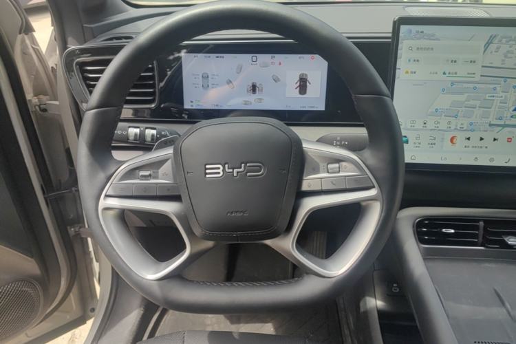 Used BYD Sealion 06 New Energy 2025 Model DM-i 170 Navigation Pro Edition Steering Wheel