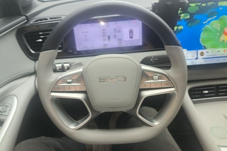 Used BYD Sealion 06 New Energy 2025 Model EV 605 Navigation Pro Edition Steering Wheel