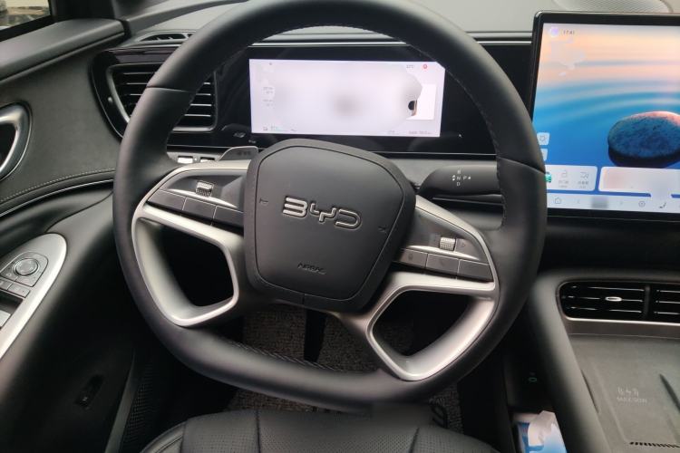 Used BYD Sealion 06 New Energy 2025 Model EV 605 Navigation Pro Edition Steering Wheel