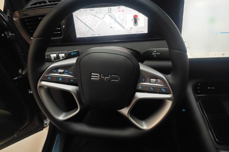 Used BYD Sealion 06 New Energy 2025 Model DM-i 170 Navigation Plus Edition Steering Wheel
