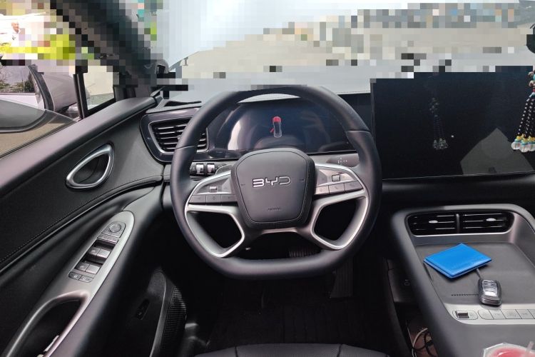 Used BYD Sealion 06 New Energy 2025 Model EV 605 Navigation Pro Edition Steering Wheel