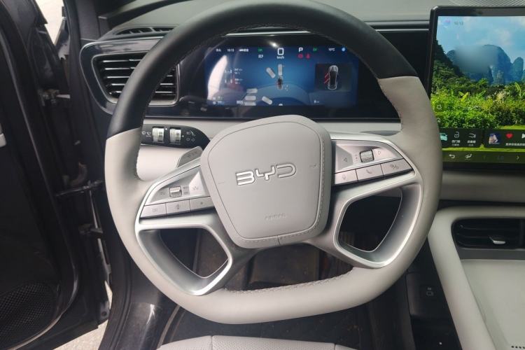 Used BYD Sealion 06 New Energy 2025 Model DM-i 170 Navigation Pro Edition Steering Wheel