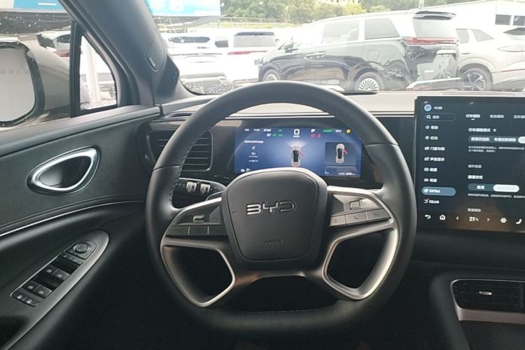 Used BYD Sealion 06 New Energy 2025 Model EV 605 Navigation Plus Edition Steering Wheel