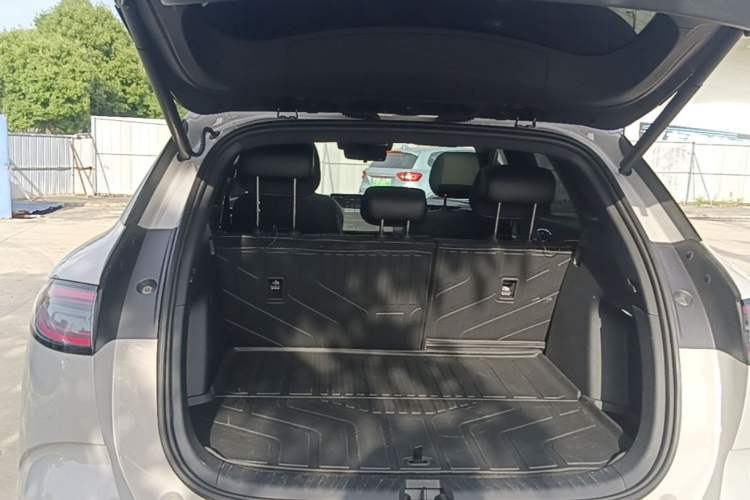 Used BYD Sealion 06 New Energy 2025 Model EV 605 Navigation Pro Edition Trunk
