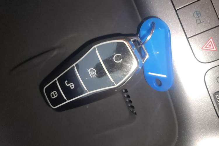 Used BYD Sealion 06 New Energy 2025 Model DM-i 170 Navigation Pro Edition Vehicle Key