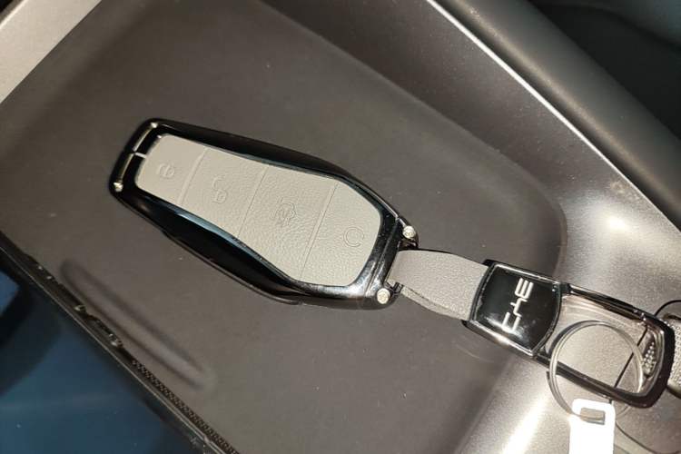 Used BYD Sealion 06 New Energy 2025 Model EV 605 Navigation Pro Edition Vehicle Key