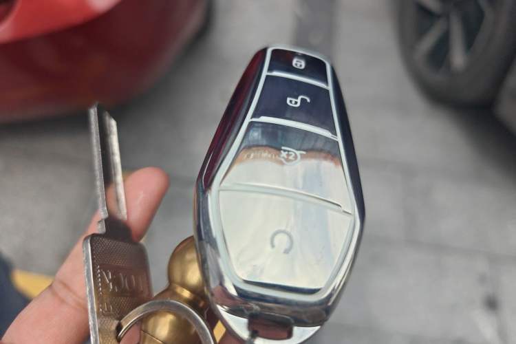 Used BYD Sealion 06 New Energy 2025 Model EV 605 Navigation Pro Edition Vehicle Key