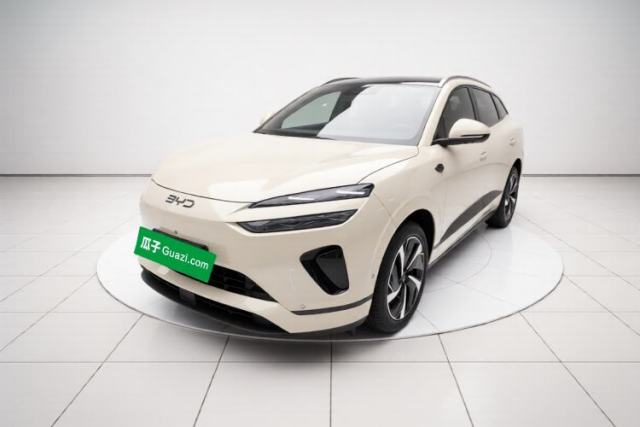 Ojetý BYD Sealion 06 New Energy 2025 Model DM-i 170 Navigation Pro Edition