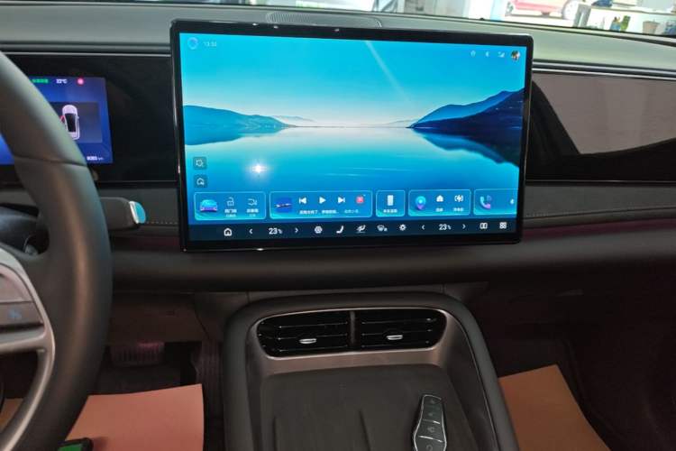 Used BYD Sealion 06 New Energy 2025 Model EV 605 Navigation Pro Edition Audio And AC Panel