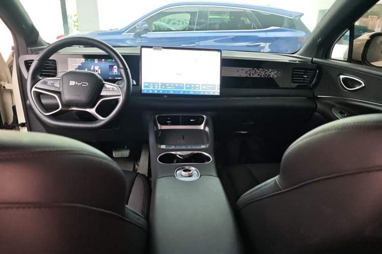 Used BYD Sealion 06 New Energy 2025 Model EV 605 Navigation Plus Edition Audio And AC Panel