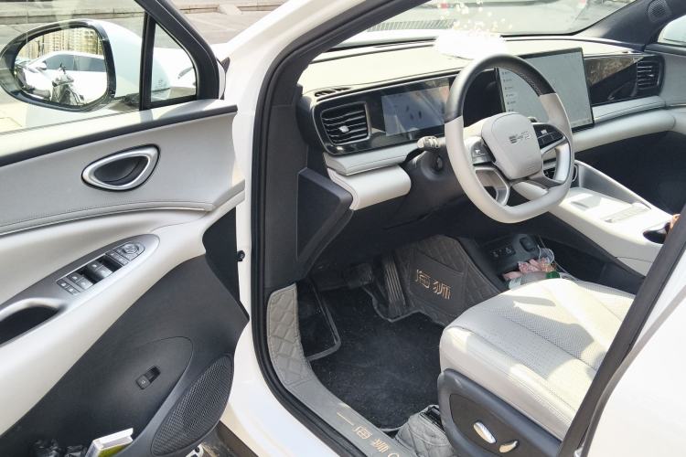 Used BYD Sealion 06 New Energy 2025 Model EV 605 Navigation Pro Edition Driver Seat