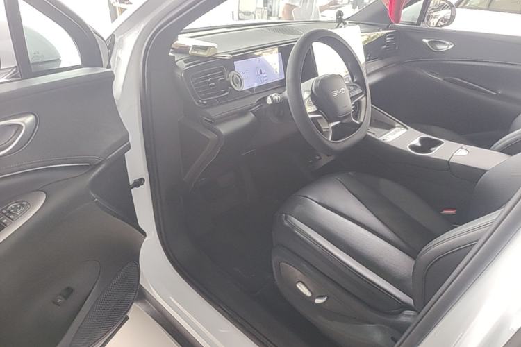Used BYD Sealion 06 New Energy 2025 Model DM-i 170 Navigation Pro Edition Driver Seat