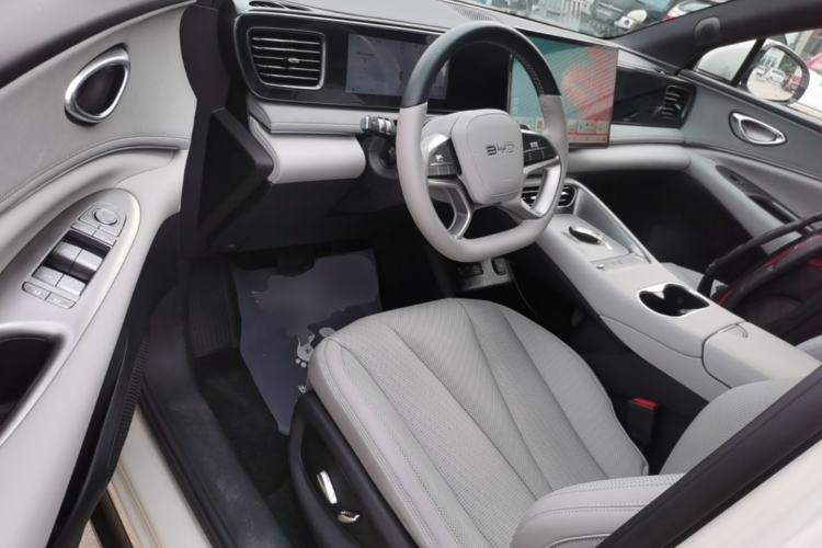 Used BYD Sealion 06 New Energy 2025 Model EV 605 Navigation Pro Edition Driver Seat