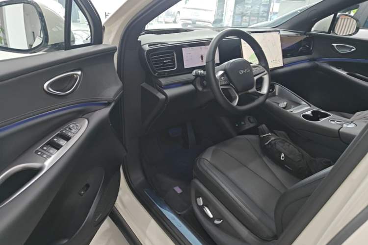 Used BYD Sealion 06 New Energy 2025 Model DM-i 170 Navigation Plus Edition Driver Seat