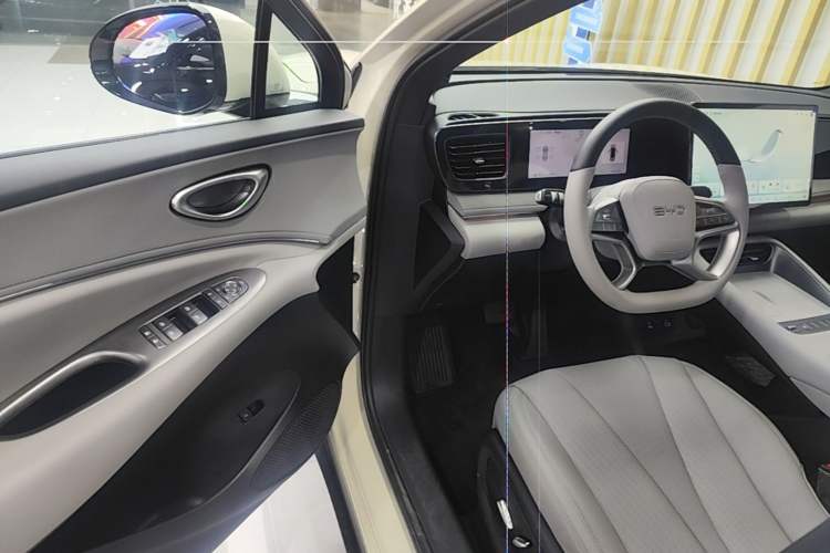 Used BYD Sealion 06 New Energy 2025 Model EV 605 Navigation Pro Edition Driver Seat