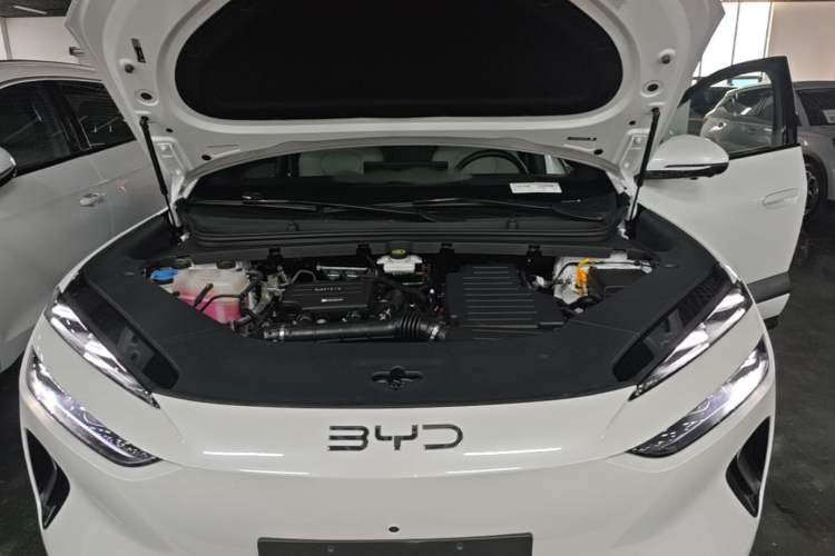 Used BYD Sealion 06 New Energy 2025 Model DM-i 170 Navigation Plus Edition Engine Bay