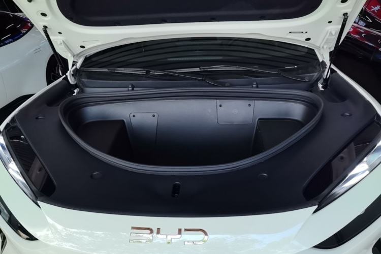 Used BYD Sealion 06 New Energy 2025 Model EV 605 Navigation Pro Edition Engine Bay