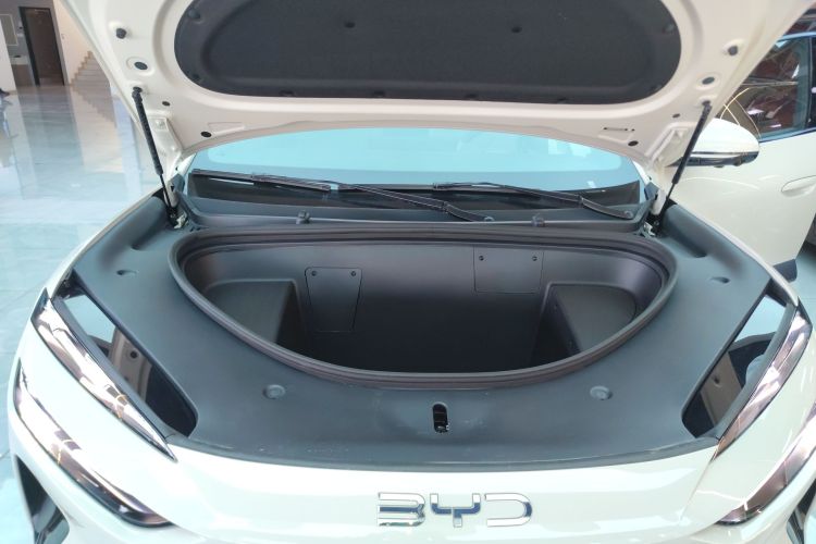 Used BYD Sealion 06 New Energy 2025 Model EV 520 Navigation Edition Engine Bay