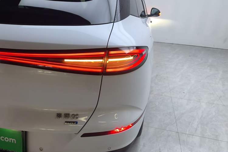 Used BYD Sealion 06 New Energy 2025 Model DM-i 170 Navigation Plus Edition Exterior 3