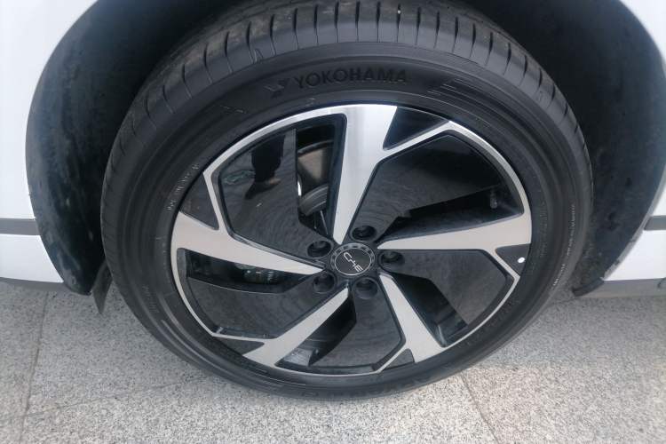 Used BYD Sealion 06 New Energy 2025 Model DM-i 170 Navigation Pro Edition Exterior 4