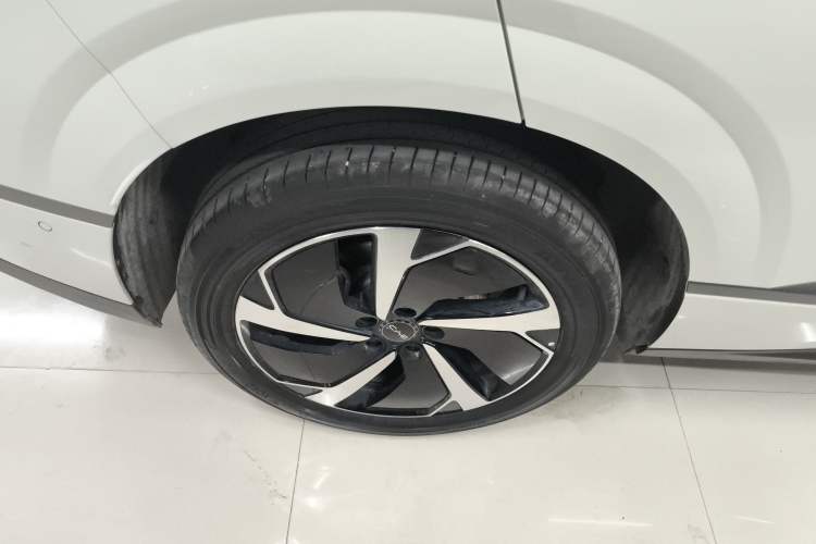 Used BYD Sealion 06 New Energy 2025 Model DM-i 170 Navigation Pro Edition Exterior 5