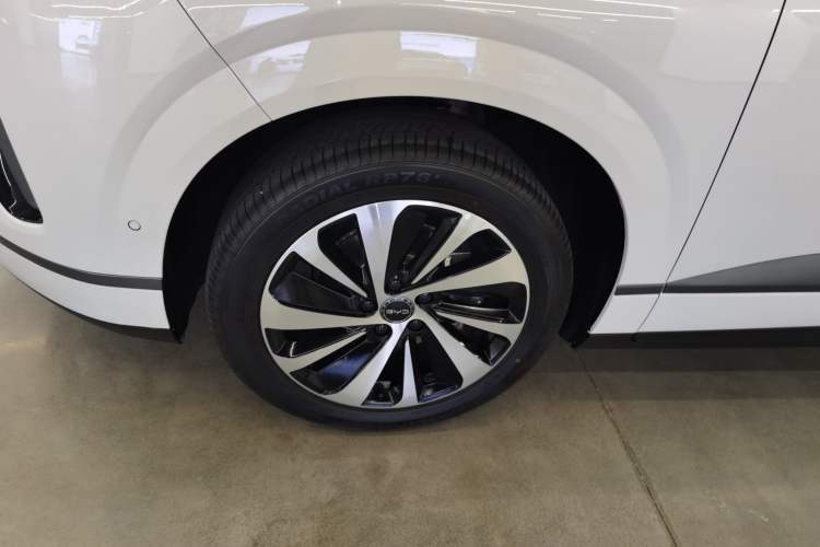 Used BYD Sealion 06 New Energy 2025 Model EV 520 Navigation Edition Exterior 7