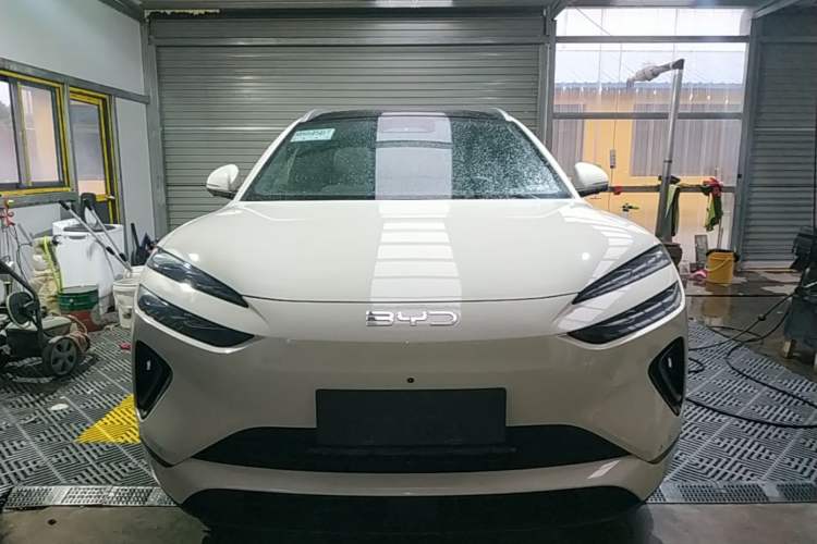 Used BYD Sealion 06 New Energy 2025 Model DM-i 170 Navigation Plus Edition Front