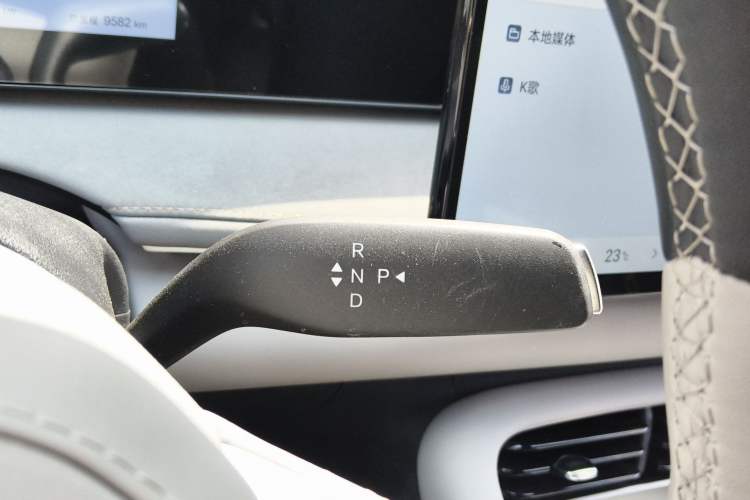 Used BYD Sealion 06 New Energy 2025 Model EV 605 Navigation Pro Edition Gear Lever