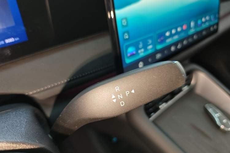 Used BYD Sealion 06 New Energy 2025 Model EV 605 Navigation Pro Edition Gear Lever