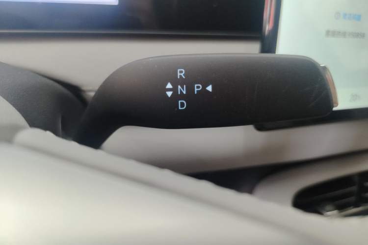 Used BYD Sealion 06 New Energy 2025 Model DM-i 170 Navigation Pro Edition Gear Lever
