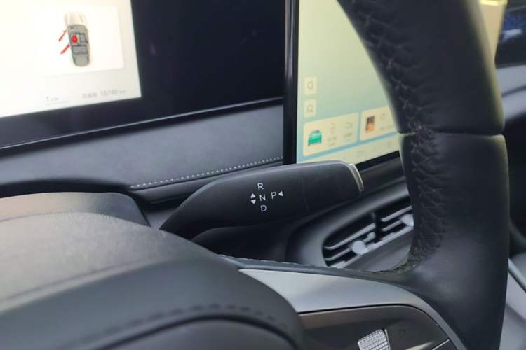 Used BYD Sealion 06 New Energy 2025 Model DM-i 170 Navigation Plus Edition Gear Lever