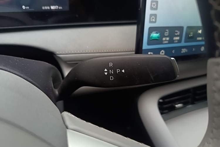 Used BYD Sealion 06 New Energy 2025 Model EV 605 Navigation Pro Edition Gear Lever