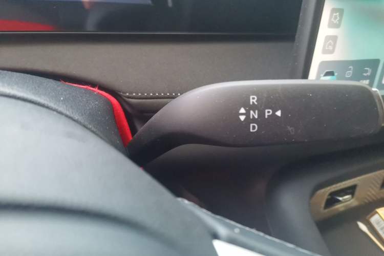 Used BYD Sealion 06 New Energy 2025 Model EV 520 Navigation Edition Gear Lever