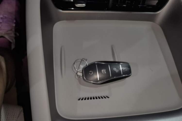Used BYD Sealion 06 New Energy 2025 Model EV 605 Navigation Pro Edition Gear Lever