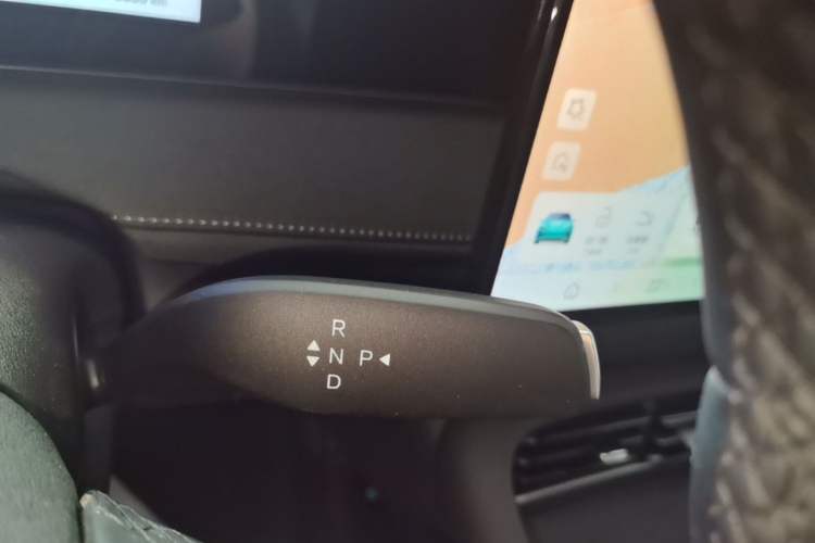 Used BYD Sealion 06 New Energy 2025 Model EV 605 Navigation Pro Edition Gear Lever