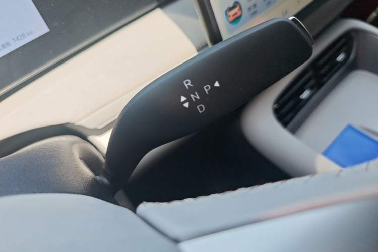 Used BYD Sealion 06 New Energy 2025 Model DM-i 170 Navigation Pro Edition Gear Lever
