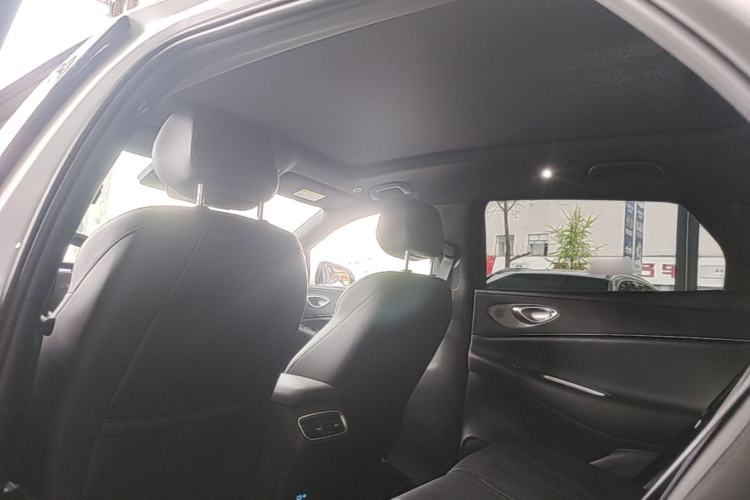 Used BYD Sealion 06 New Energy 2025 Model DM-i 170 Navigation Pro Edition Headliner
