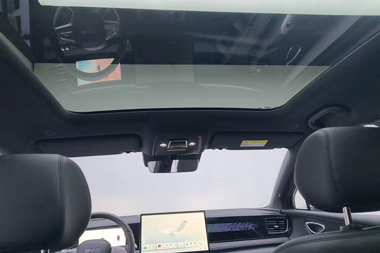 Used BYD Sealion 06 New Energy 2025 Model DM-i 170 Navigation Plus Edition Headliner