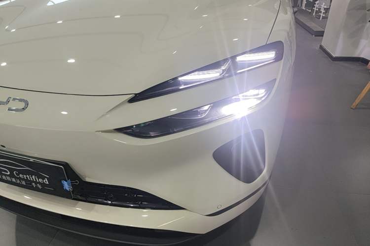 Used BYD Sealion 06 New Energy 2025 Model EV 605 Navigation Plus Edition Left Front Headlight