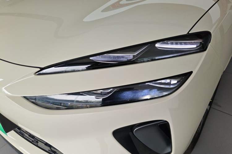 Used BYD Sealion 06 New Energy 2025 Model EV 605 Navigation Pro Edition Left Front Headlight