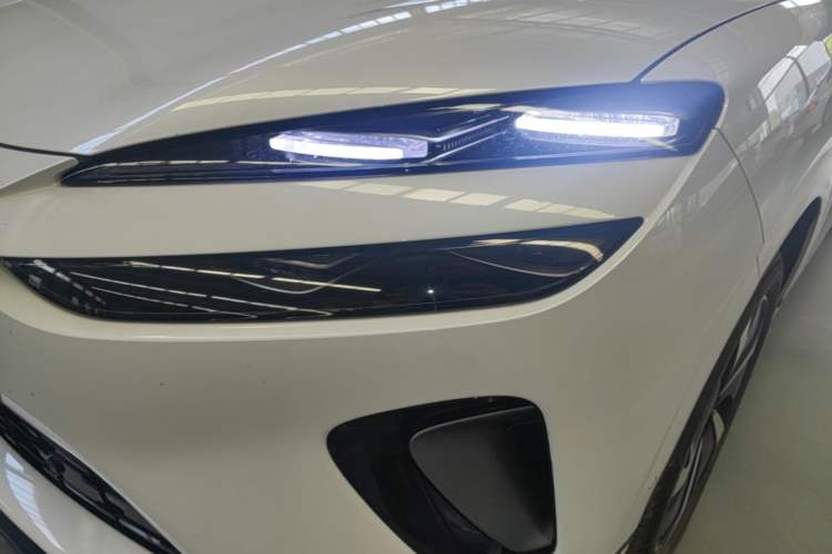 Used BYD Sealion 06 New Energy 2025 Model DM-i 170 Navigation Plus Edition Left Front Headlight