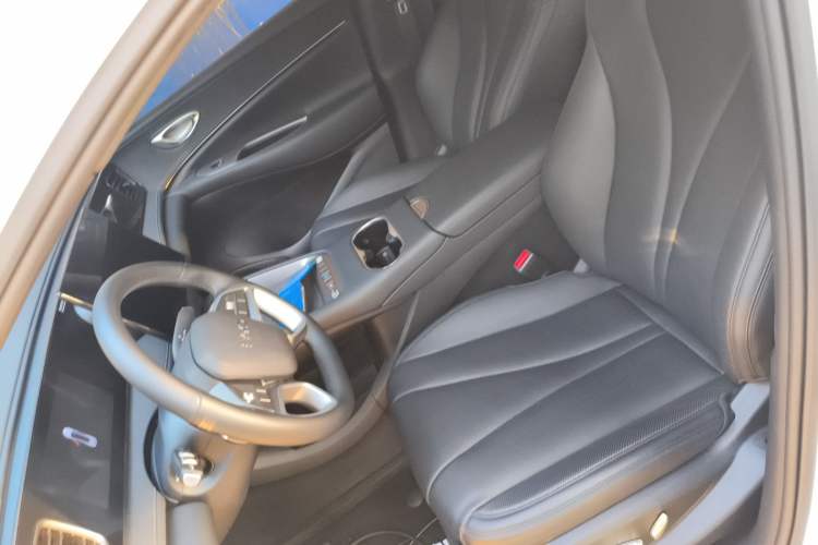 Used BYD Sealion 06 New Energy 2025 Model EV 520 Navigation Edition Left Front Seat