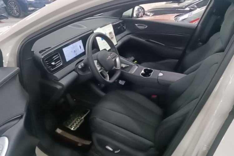 Used BYD Sealion 06 New Energy 2025 Model DM-i 170 Navigation Pro Edition Left Front Seat