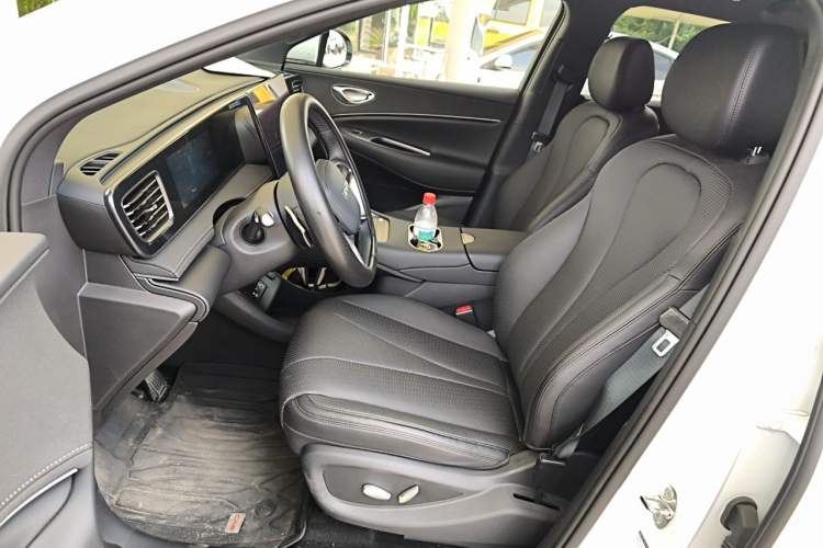 Used BYD Sealion 06 New Energy 2025 Model DM-i 170 Navigation Pro Edition Left Front Seat