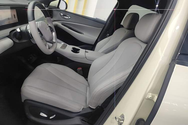 Used BYD Sealion 06 New Energy 2025 Model EV 605 Navigation Pro Edition Left Front Seat
