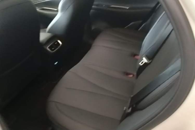 Used BYD Sealion 06 New Energy 2025 Model DM-i 170 Navigation Pro Edition Left Rear Seat