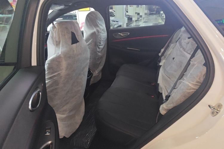 Used BYD Sealion 06 New Energy 2025 Model DM-i 170 Navigation Plus Edition Left Rear Seat