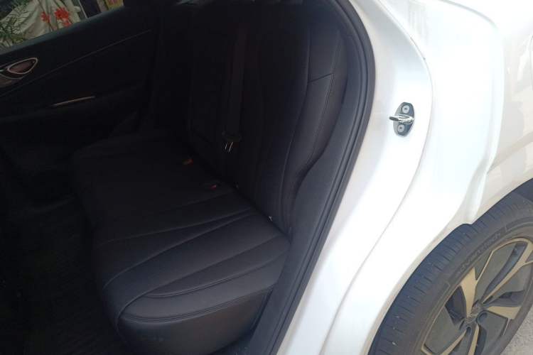 Used BYD Sealion 06 New Energy 2025 Model DM-i 170 Navigation Plus Edition Left Rear Seat