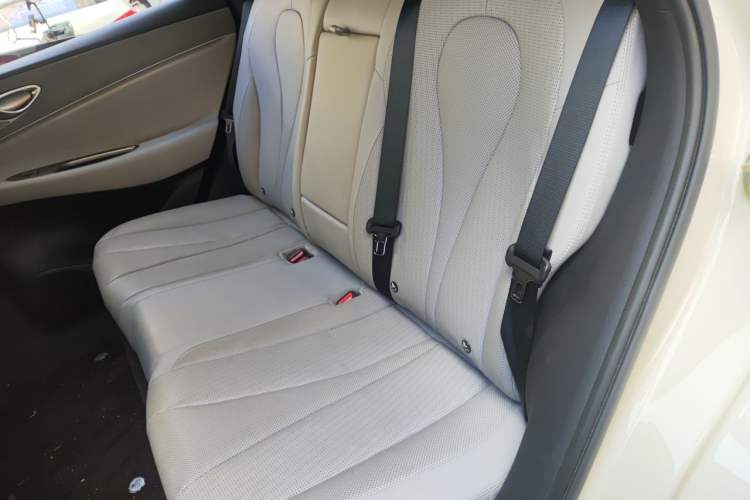 Used BYD Sealion 06 New Energy 2025 Model EV 605 Navigation Pro Edition Left Rear Seat