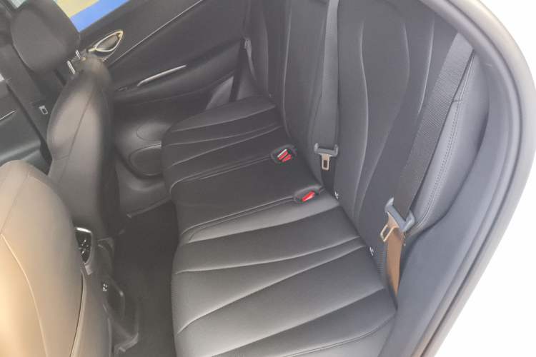 Used BYD Sealion 06 New Energy 2025 Model EV 520 Navigation Edition Left Rear Seat